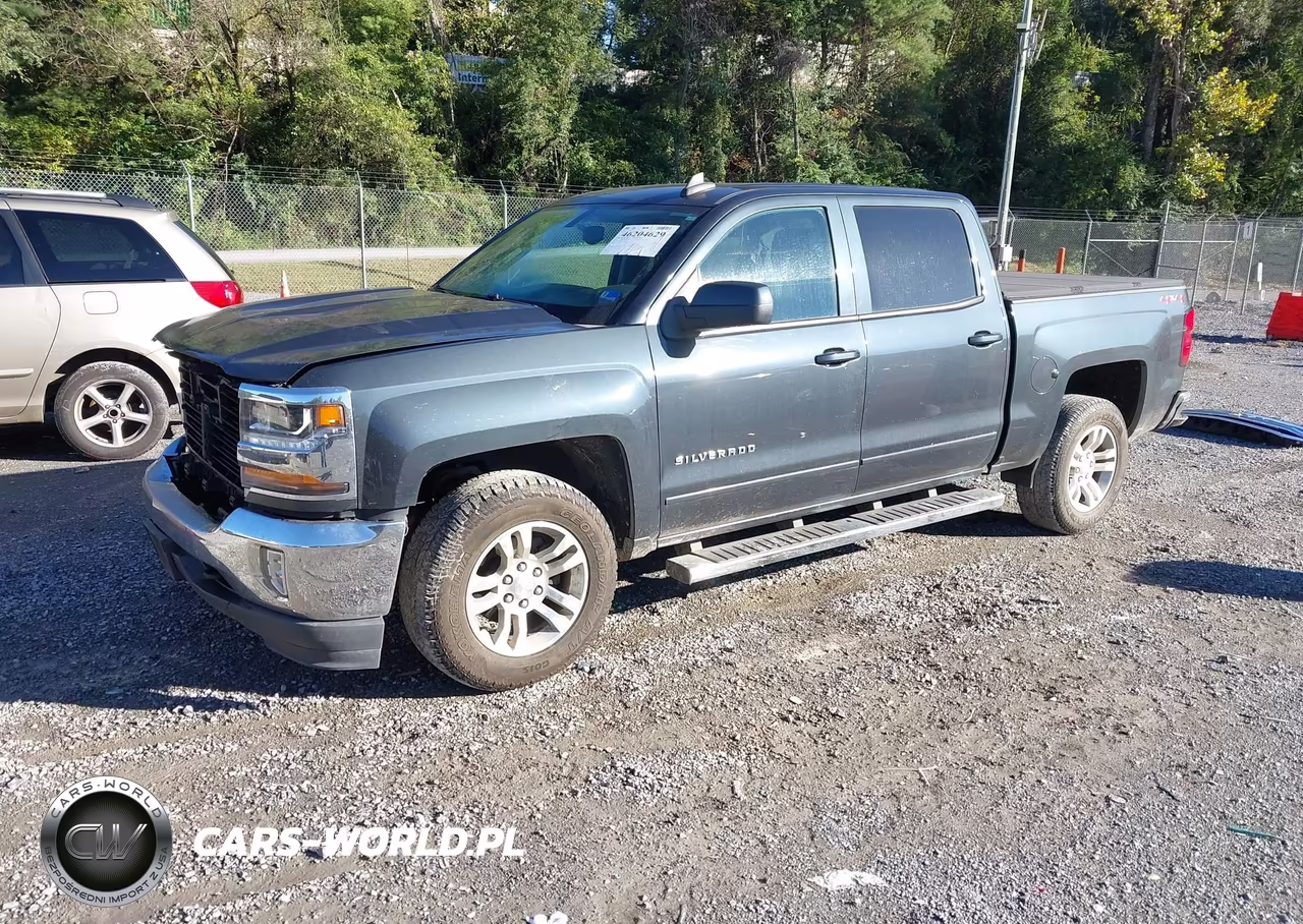 2018 Chevrolet Silverado 1500 1Lt VIN:3GCUKREC7JG508207 - 2