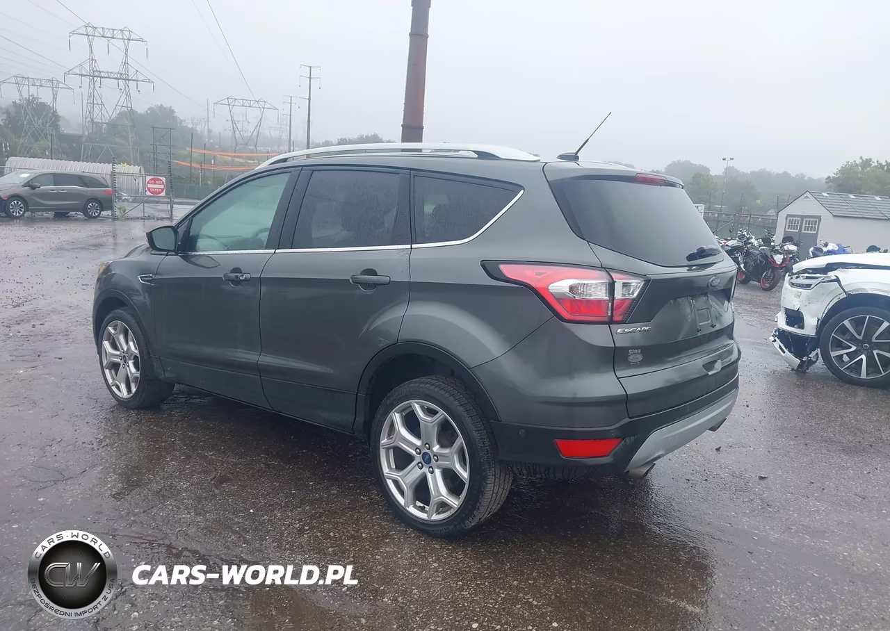 2017 Ford Escape Titanium VIN:1FMCU9J99HUC30770 - 3