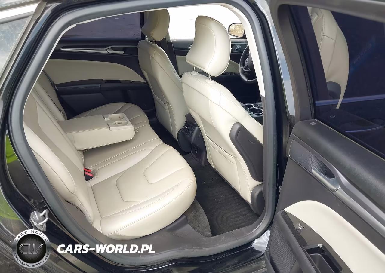 2016 Ford Fusion Titanium VIN:3FA6P0K92GR186092 - 8