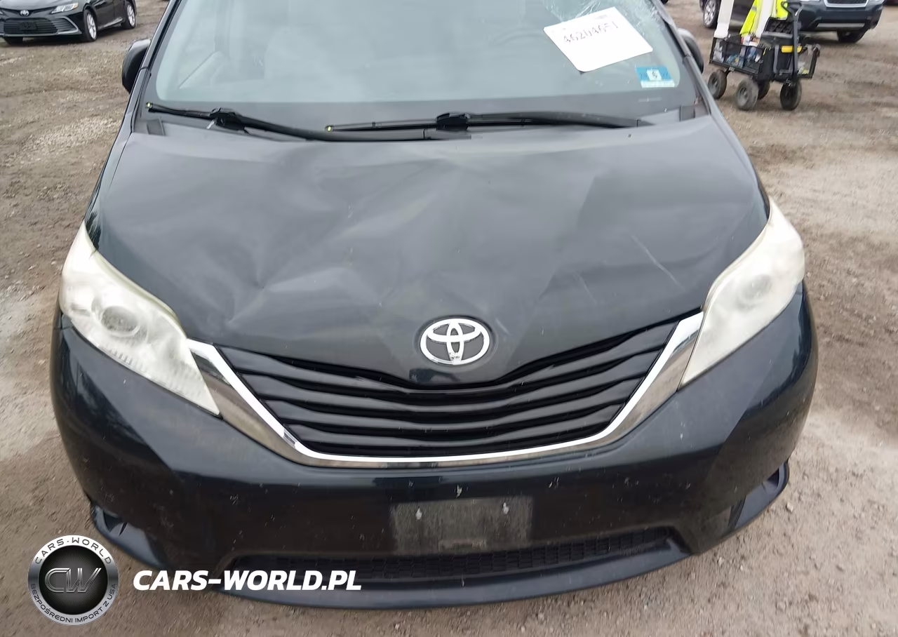 2016 Toyota Sienna Le 8 Passenger VIN:5TDKK3DC5GS746704 - 6