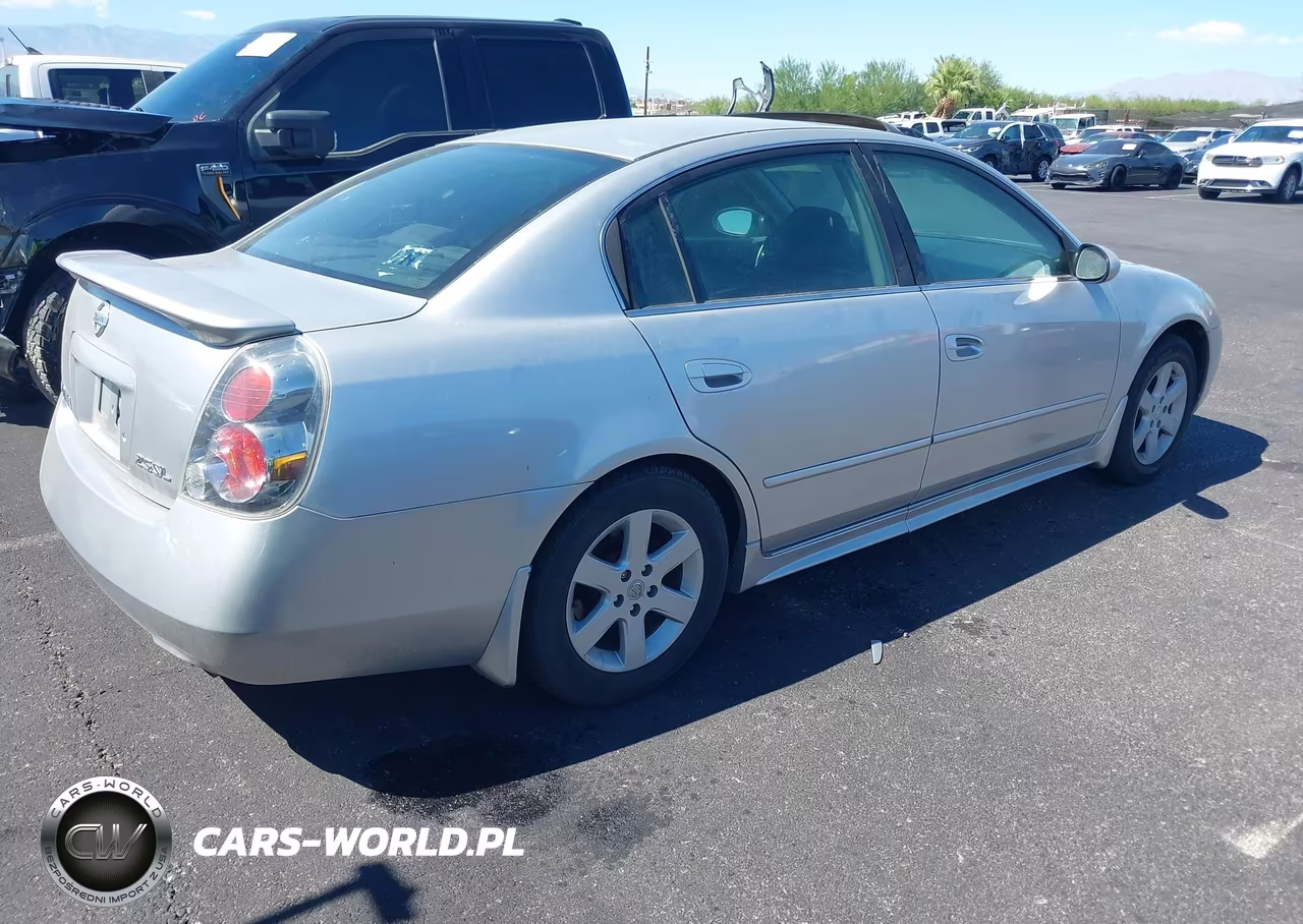 2003 Nissan Altima Sl VIN:1N4AL11D43C230166 - 4