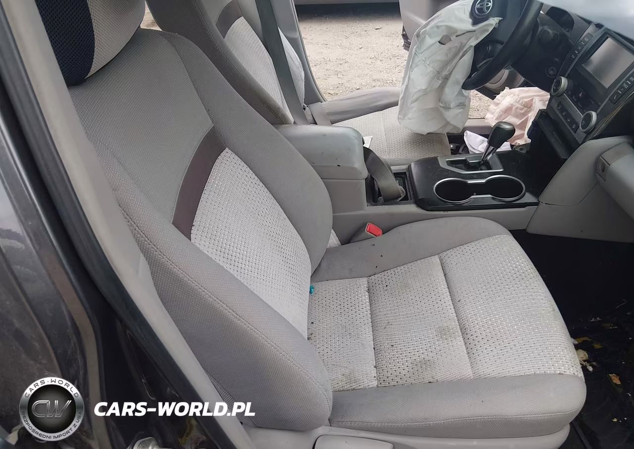 2014 Toyota Camry Le VIN:4T4BF1FK5ER412616 - 5