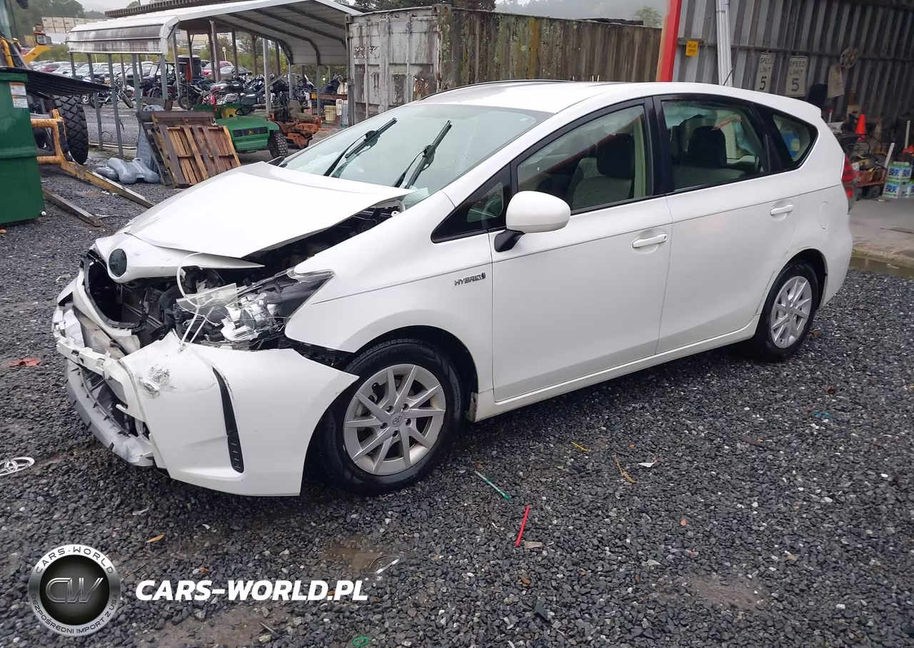 2015 Toyota Prius V Two VIN:JTDZN3EU1FJ018063 - 2