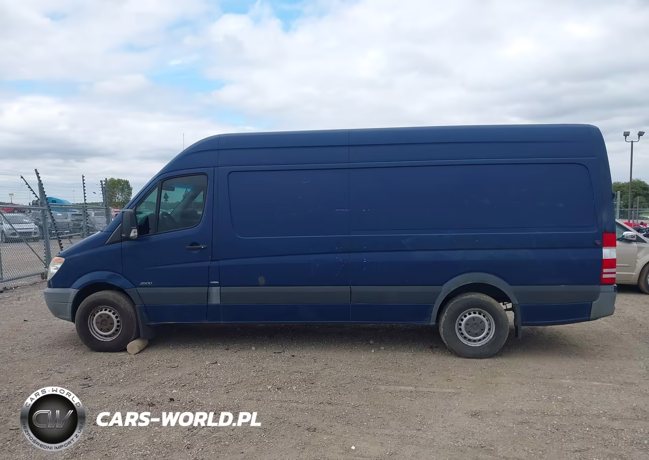 2012 Mercedes-Benz Sprinter 2500 High Roof VIN:WD3PE8CC2C5699346 - 14
