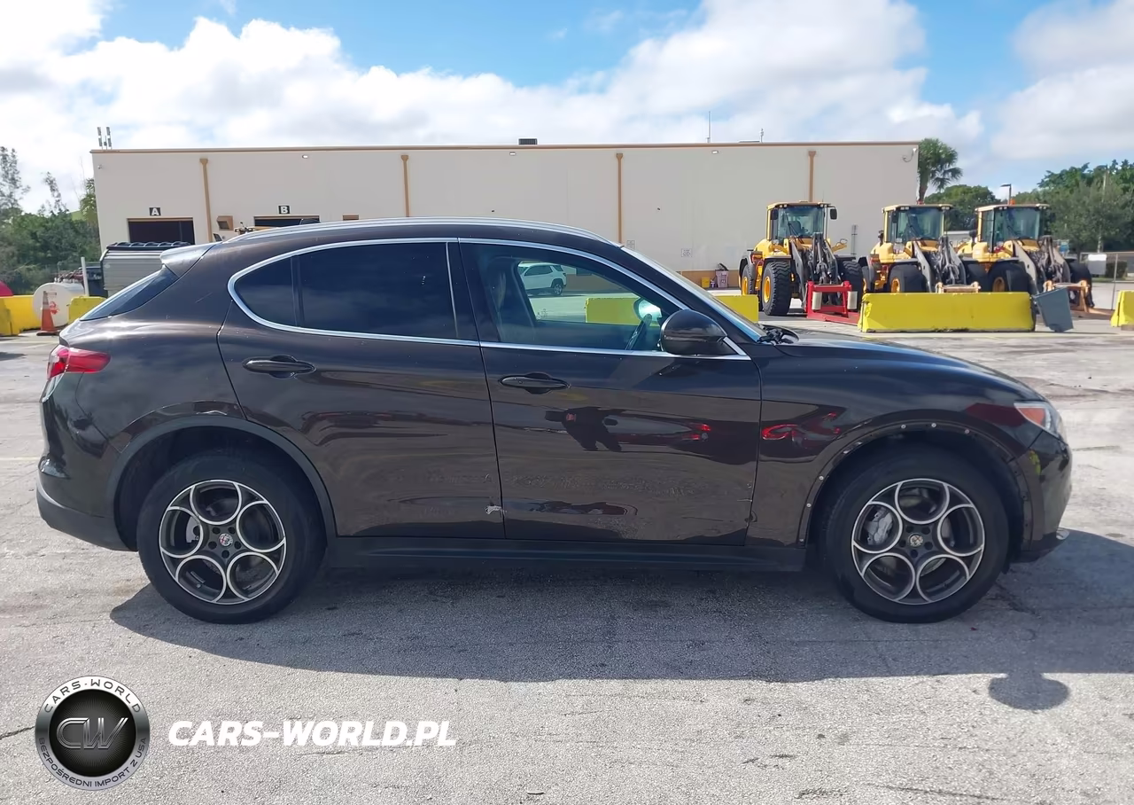 2018 Alfa Romeo Stelvio Ti Awd VIN:ZASFAKBN3J7B80358 - 14