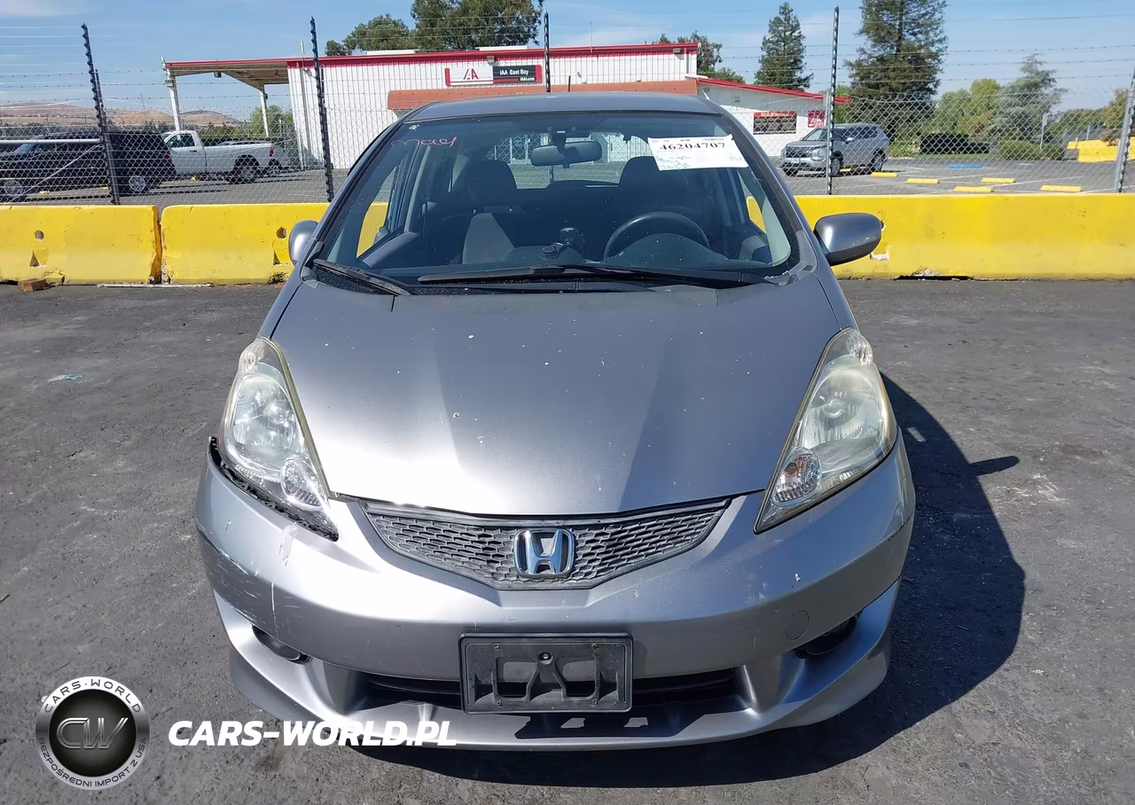 2010 Honda Fit Sport VIN:JHMGE8H41AS016329 - 14