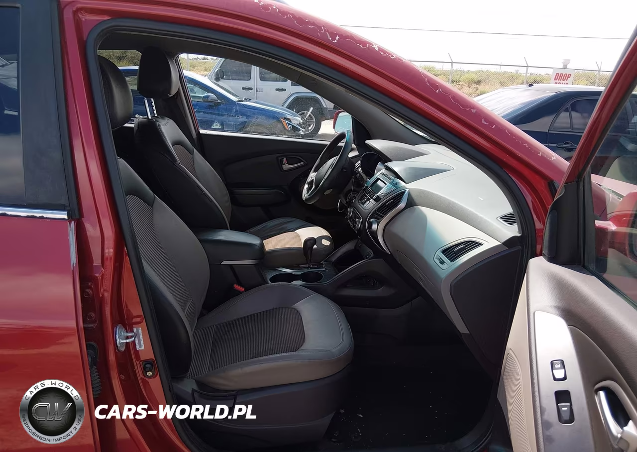 2011 Hyundai Tucson Gls VIN:KM8JUCAC0BU226307 - 5