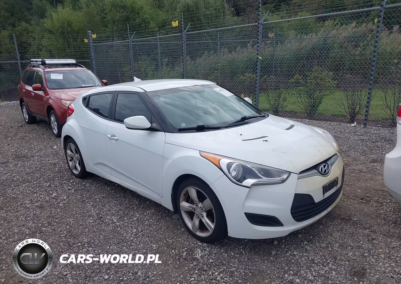 2012 Hyundai Veloster Gray Int