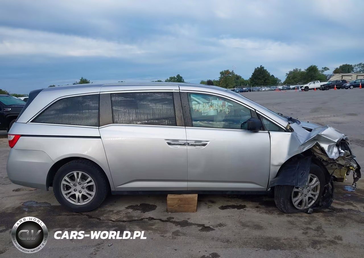 2012 Honda Odyssey Ex-L VIN:5FNRL5H63CB093719 - 13