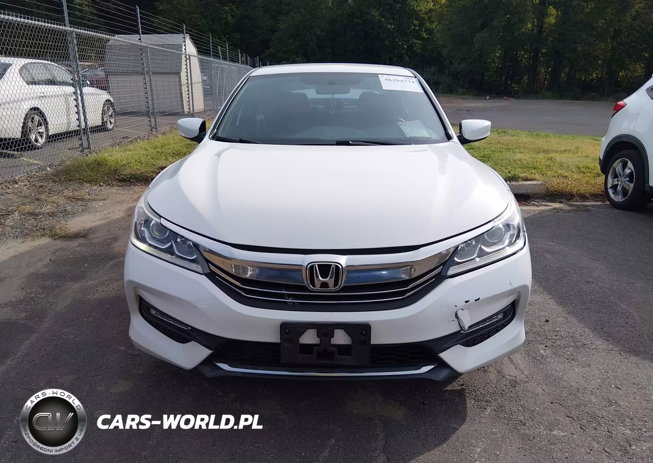 2017 Honda Accord Sport VIN:1HGCR2F55HA014758 - 12