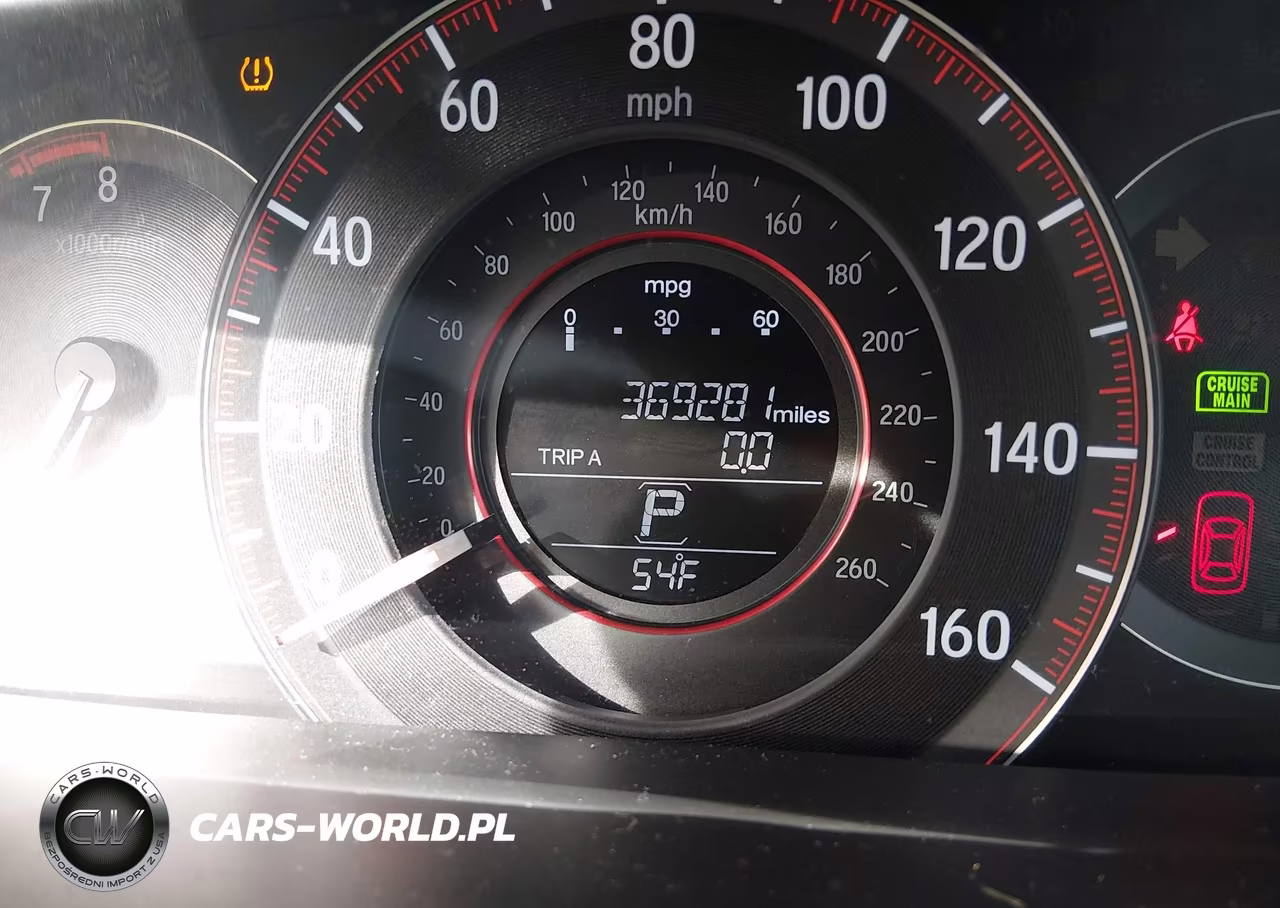 2017 Honda Accord Sport VIN:1HGCR2F55HA014758 - 15