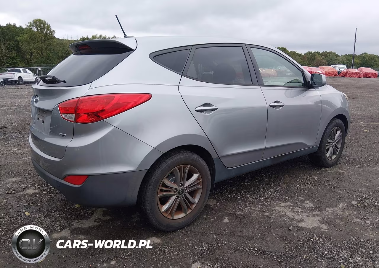 2015 Hyundai Tucson Gls VIN:KM8JTCAFXFU111765 - 4