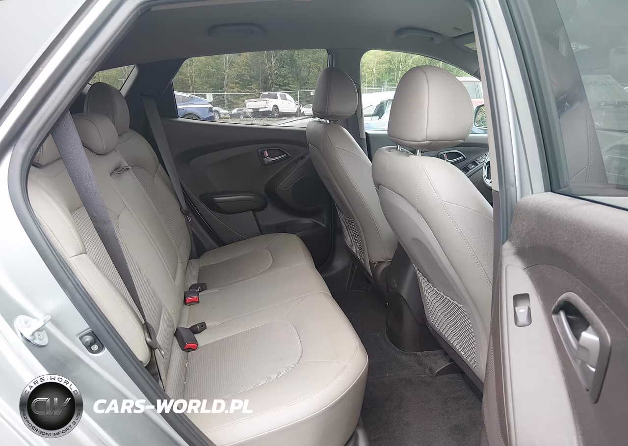 2015 Hyundai Tucson Gls VIN:KM8JTCAFXFU111765 - 8