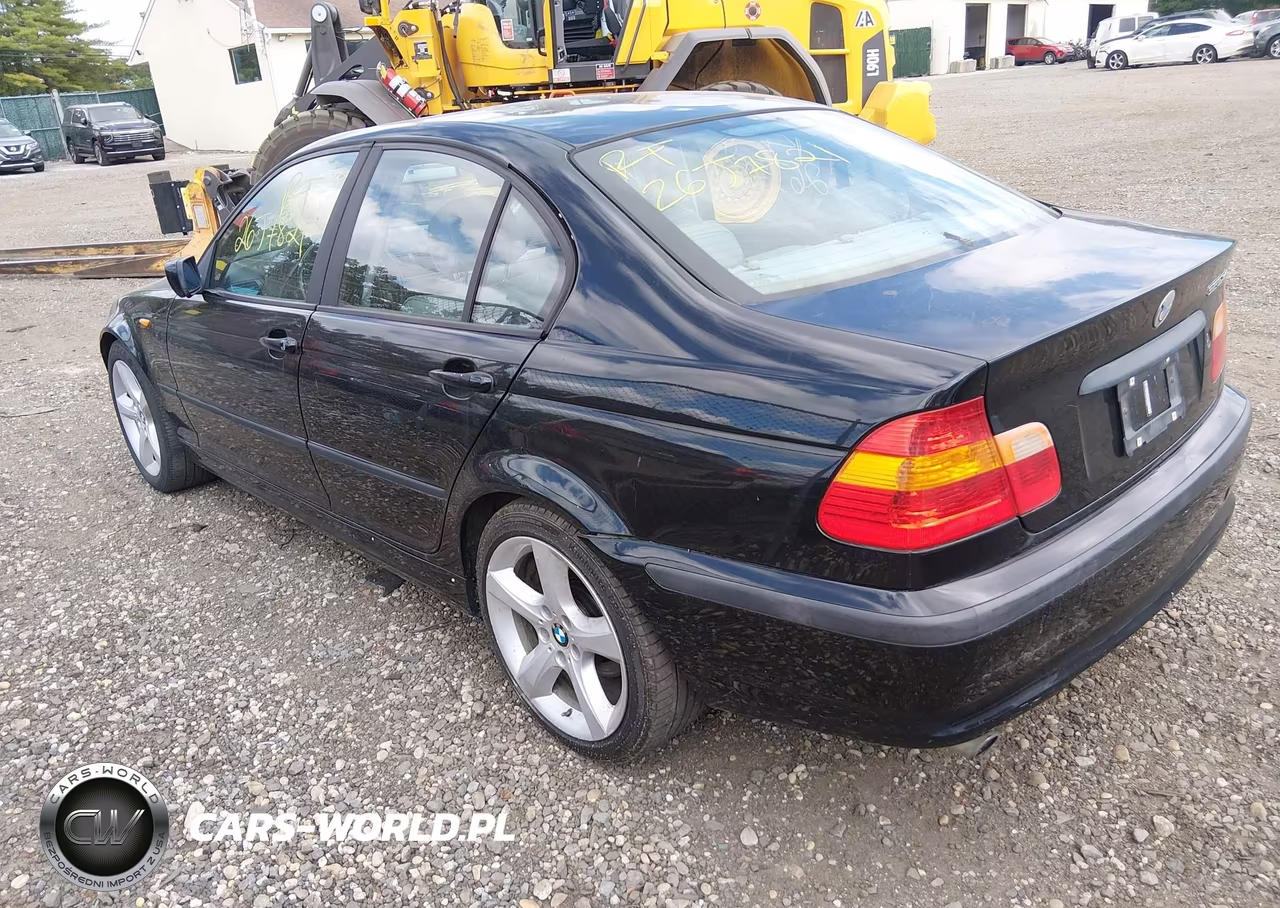 2002 BMW 325Xi VIN:WBAEU33492PH85283 - 3