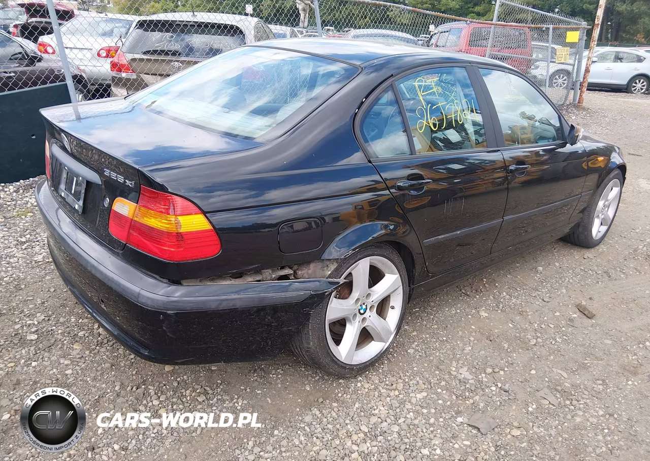 2002 BMW 325Xi VIN:WBAEU33492PH85283 - 4
