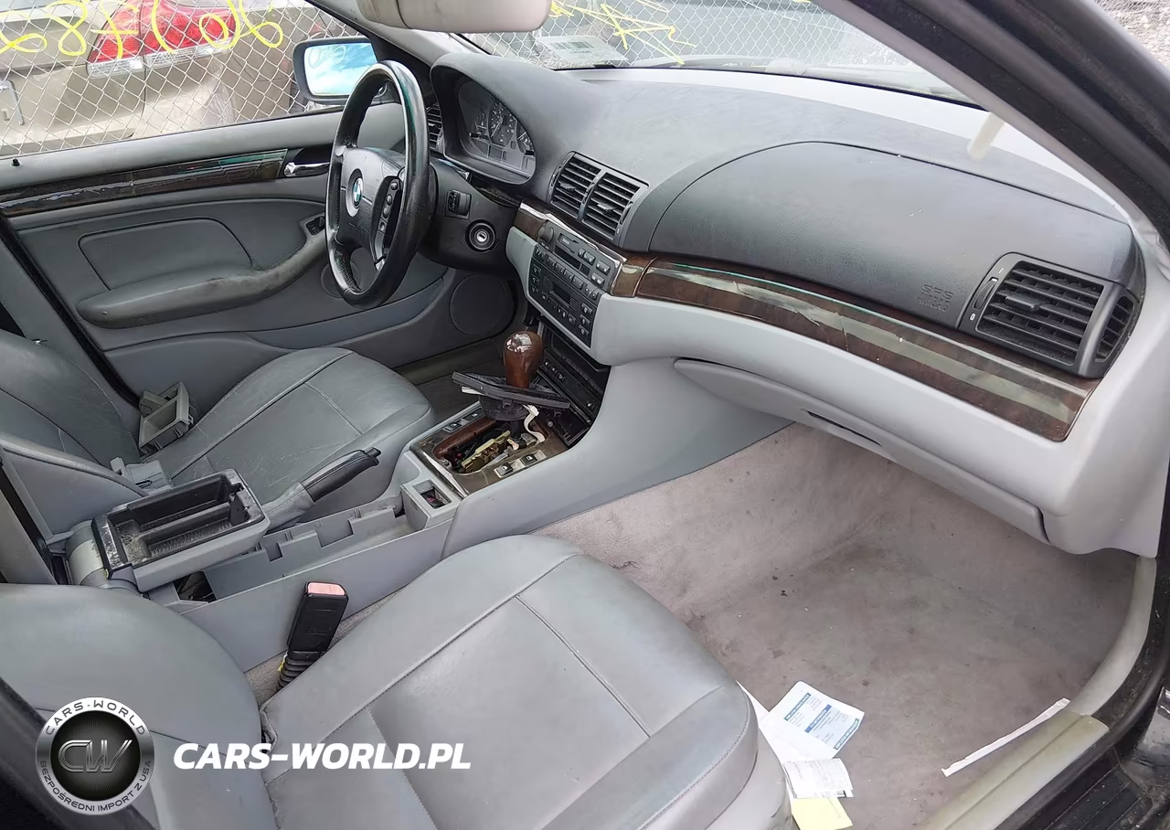 2002 BMW 325Xi VIN:WBAEU33492PH85283 - 5