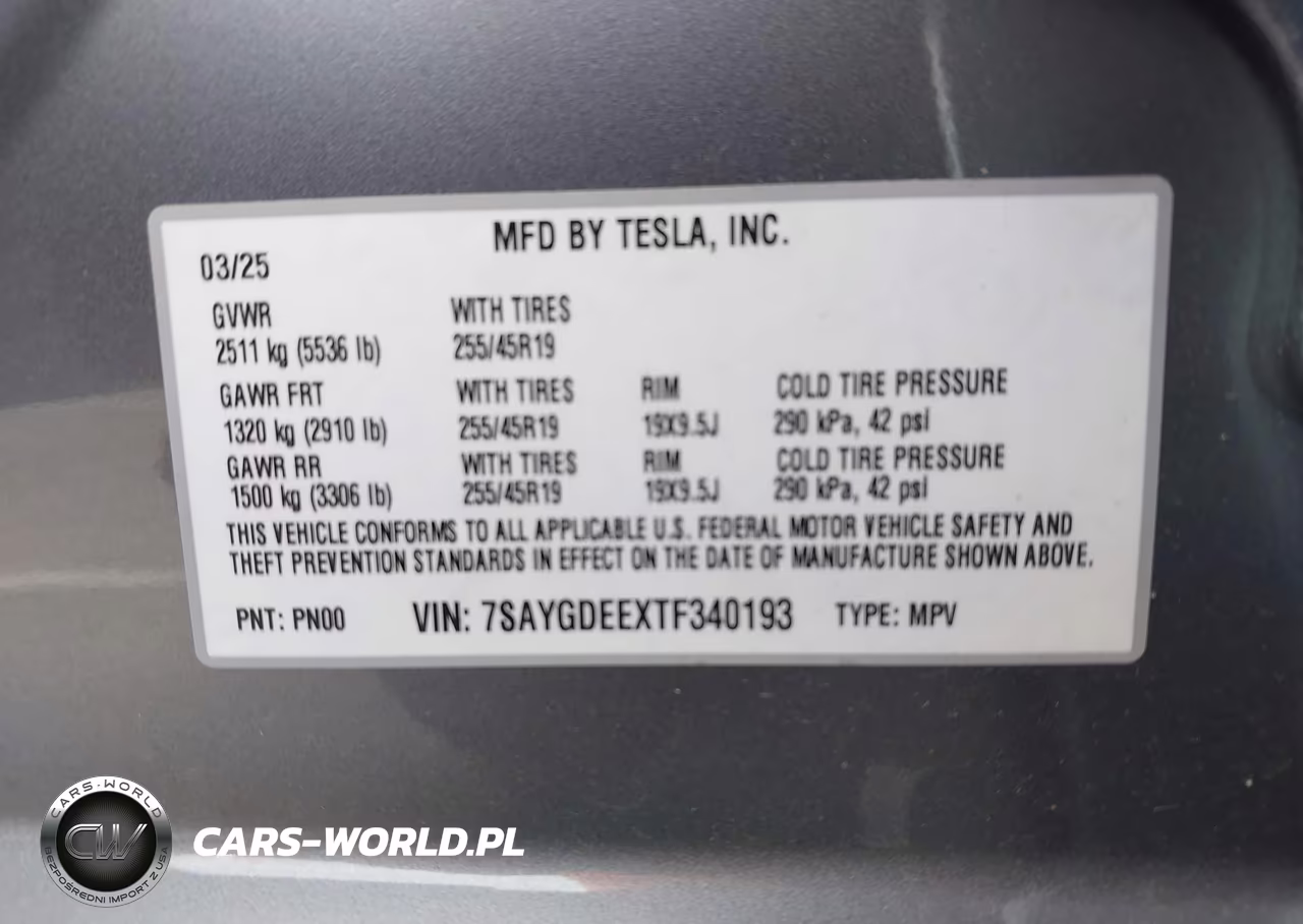 2026 Tesla Model Y VIN:7SAYGDEEXTF340193 - 9