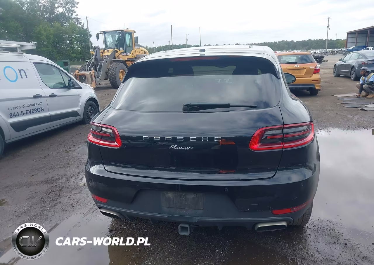 2017 Porsche Macan VIN:WP1AA2A57HLB04906 - 16