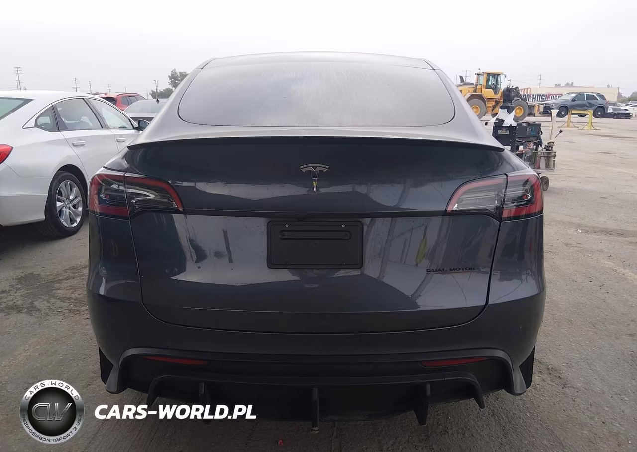 2023 Tesla Model Y Performance Dual Motor All-Wheel Drive VIN:7SAYGDEF9PF711617 - 16
