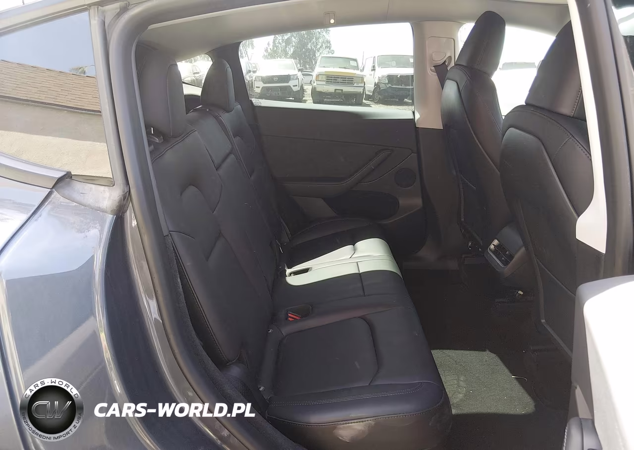 2023 Tesla Model Y Performance Dual Motor All-Wheel Drive VIN:7SAYGDEF9PF711617 - 8