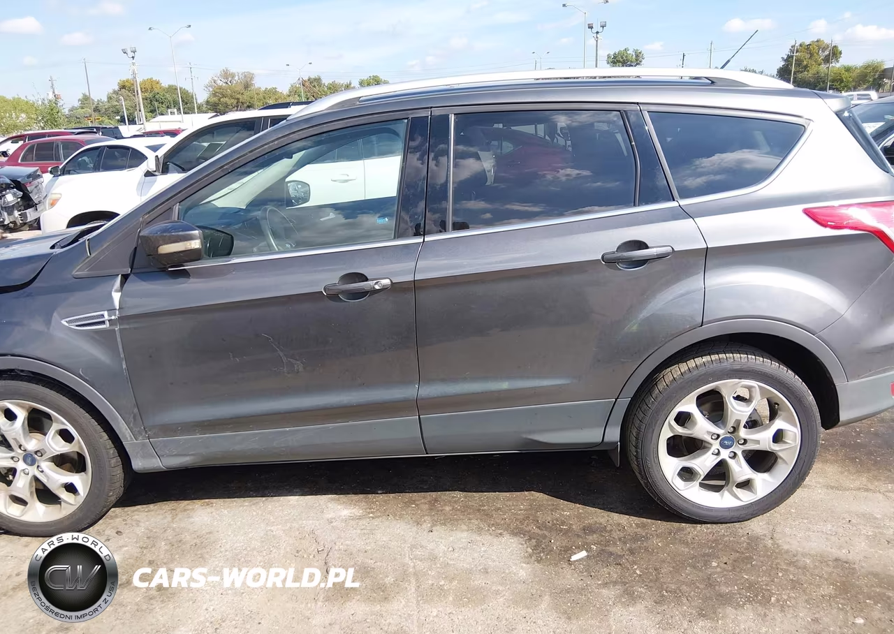2016 Ford Escape Titanium VIN:1FMCU0J95GUA44721 - 14