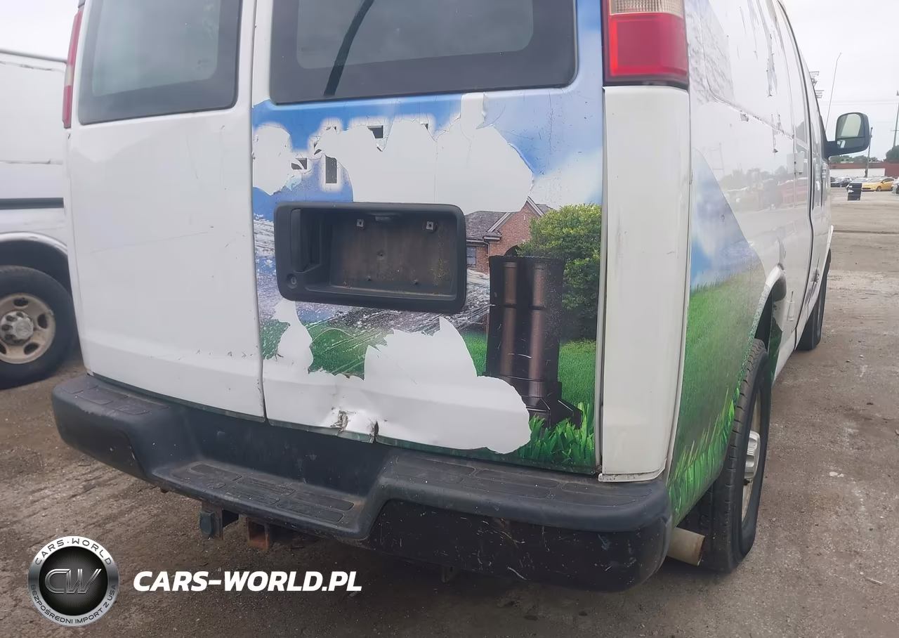 2010 Chevrolet Express 2500 Work Van VIN:1GCZGFDA8A1140124 - 6