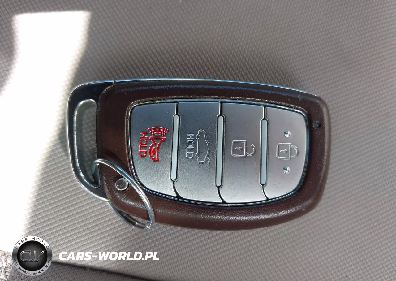 2016 Hyundai Sonata Hybrid Se VIN:KMHE24L14GA036883 - 11
