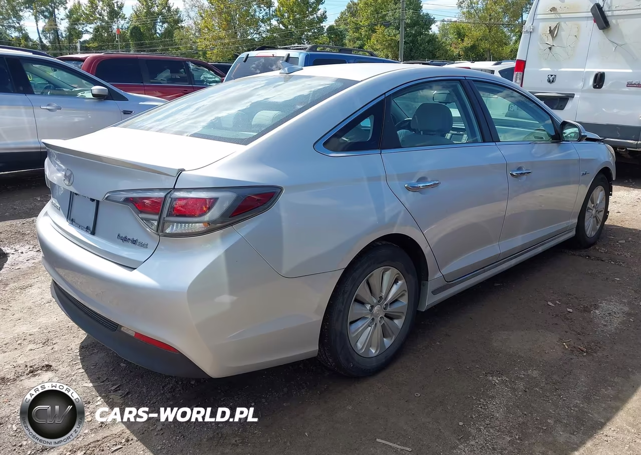 2016 Hyundai Sonata Hybrid Se VIN:KMHE24L14GA036883 - 4
