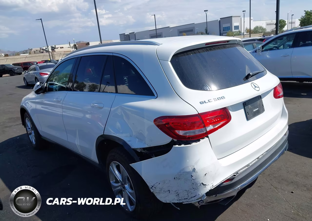 2018 Mercedes-Benz Glc 300 VIN:WDC0G4JB8JV086465 - 3