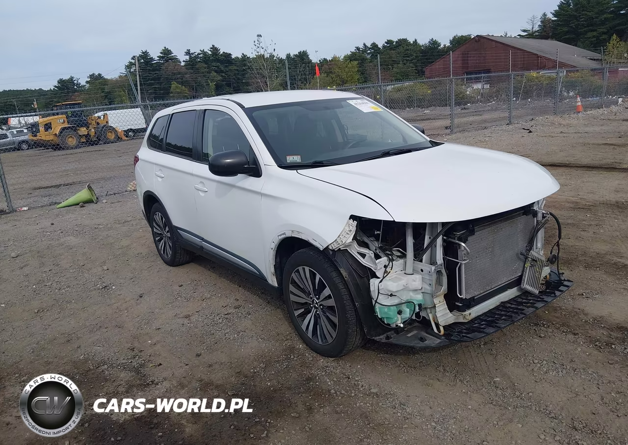 2019 Mitsubishi Outlander Es