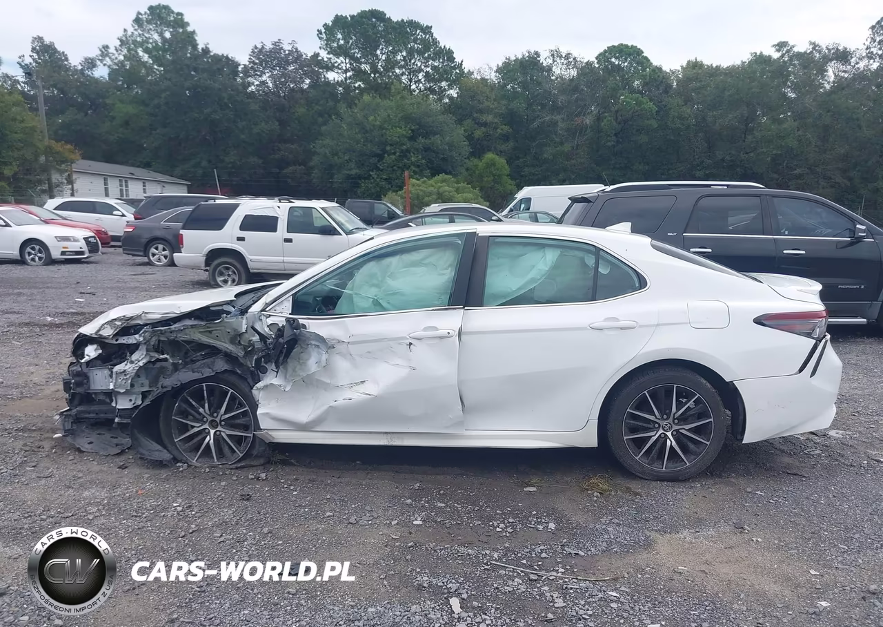 2022 Toyota Camry Se VIN:4T1G11AK7NU643457 - 14