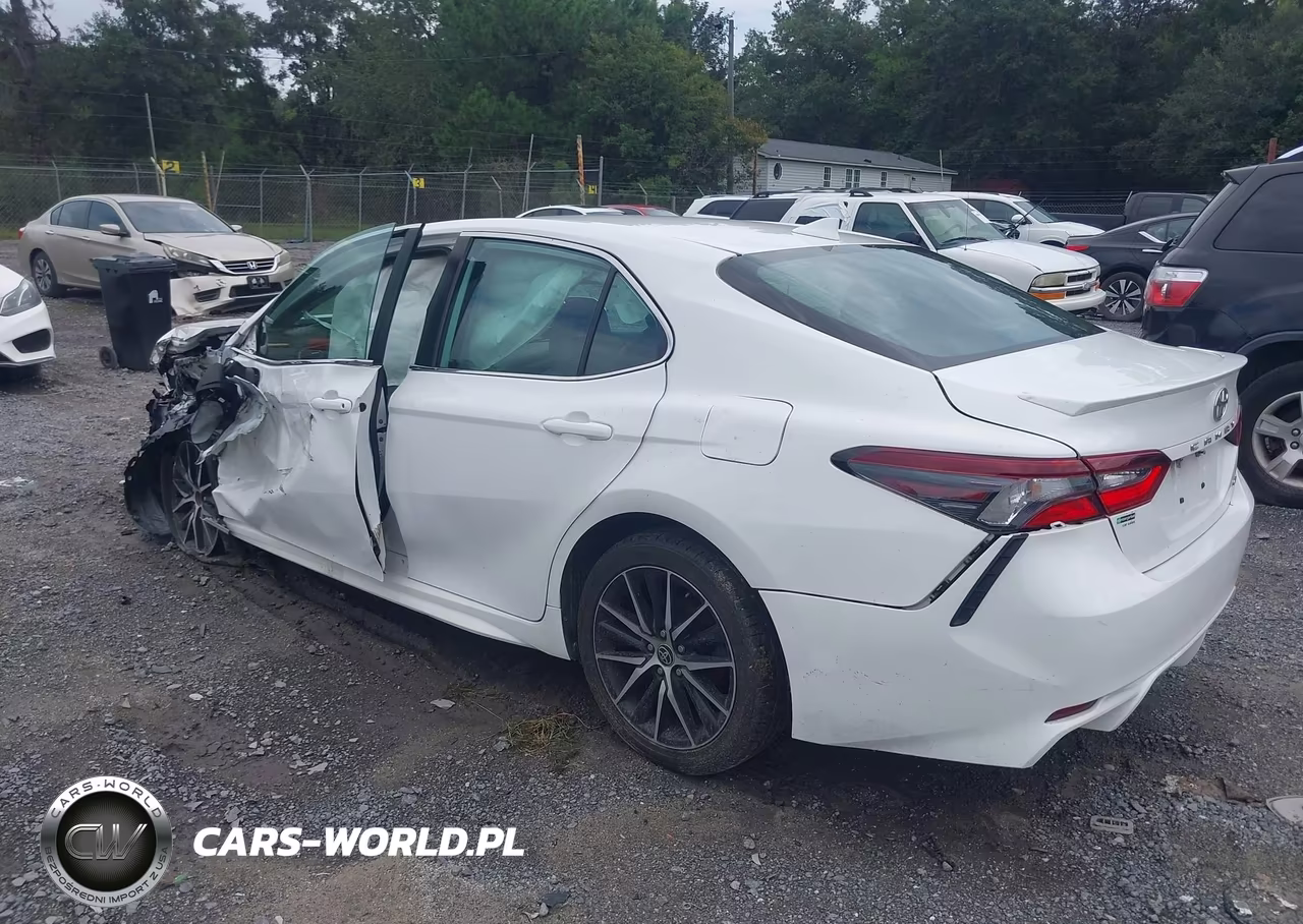 2022 Toyota Camry Se VIN:4T1G11AK7NU643457 - 3