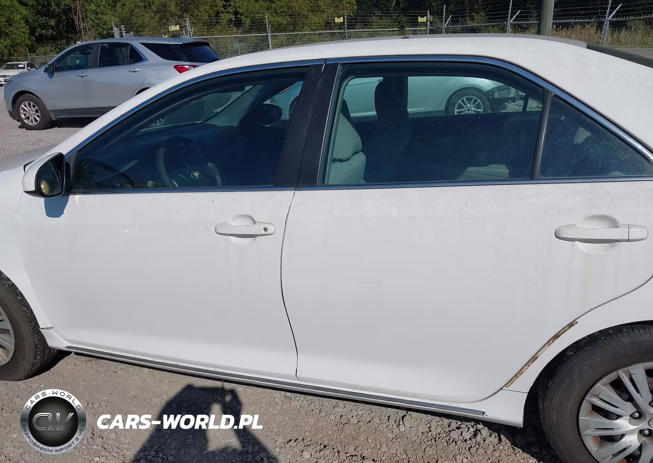 2013 Toyota Camry Le VIN:4T1BF1FK8DU219188 - 15