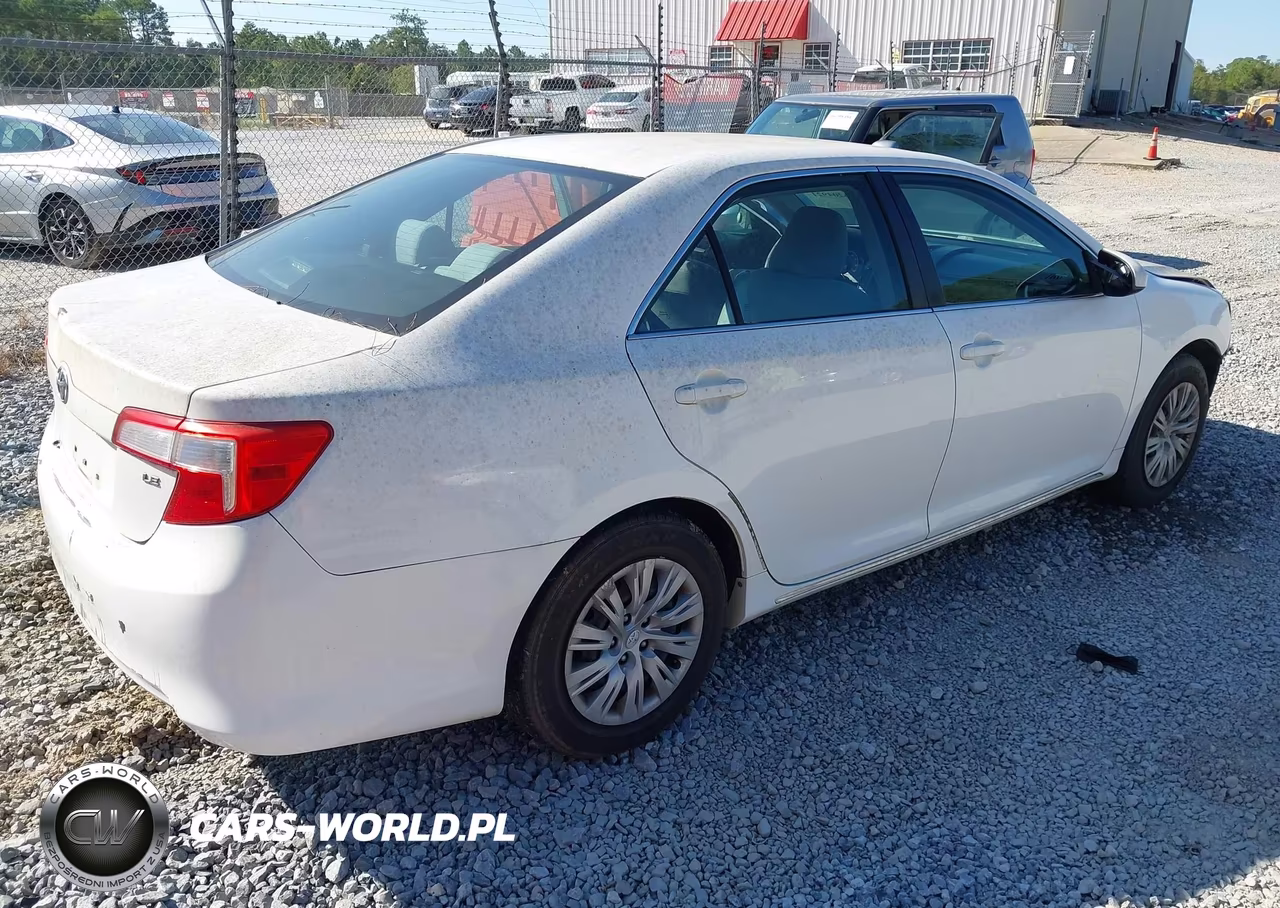 2013 Toyota Camry Le VIN:4T1BF1FK8DU219188 - 4