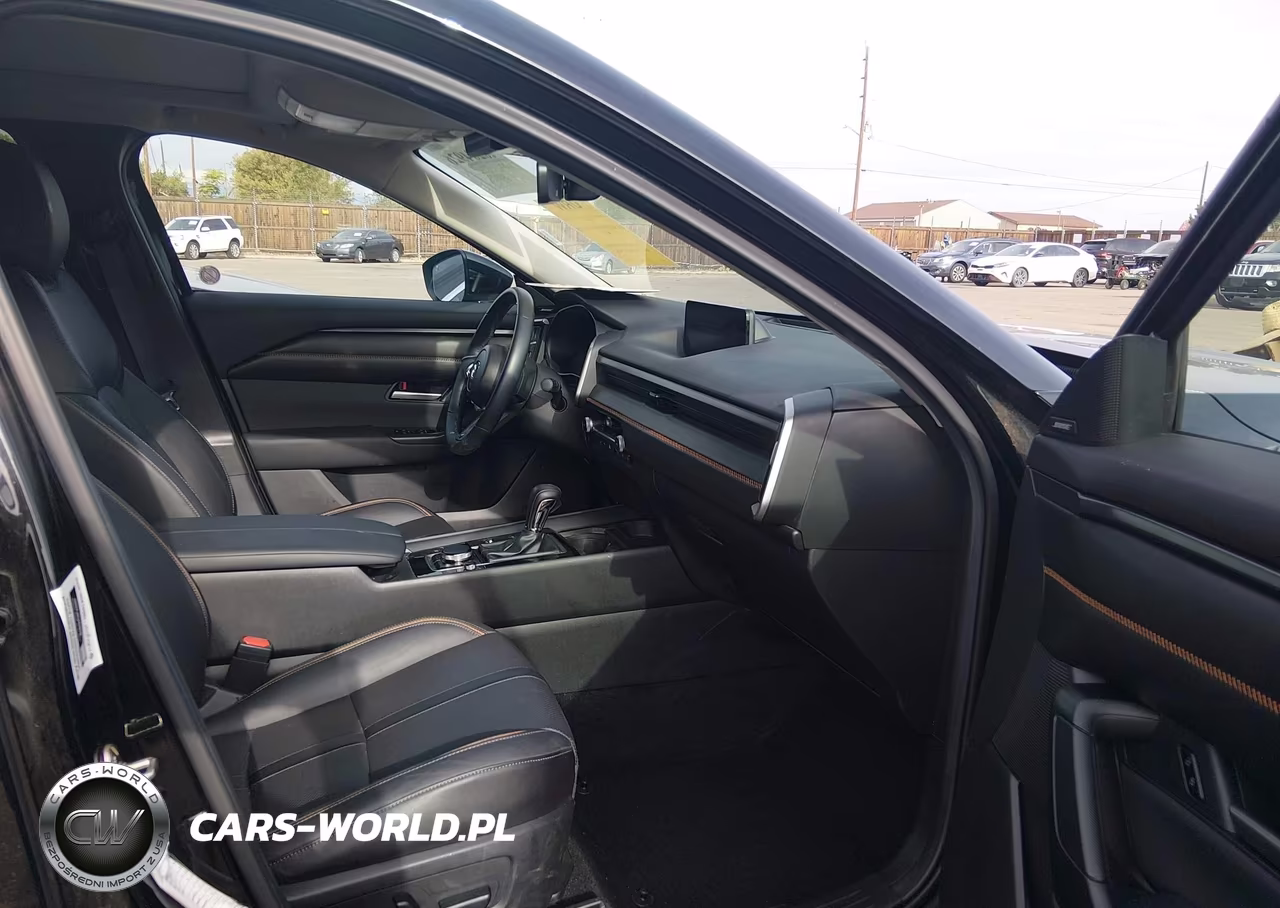 2026 Mazda Cx-50 2.5 S Premium VIN:7MMVABDL2TN456995 - 5