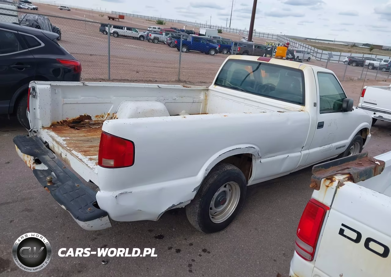 1998 GMC Sonoma Sl VIN:1GTCS14X8W8542803 - 4