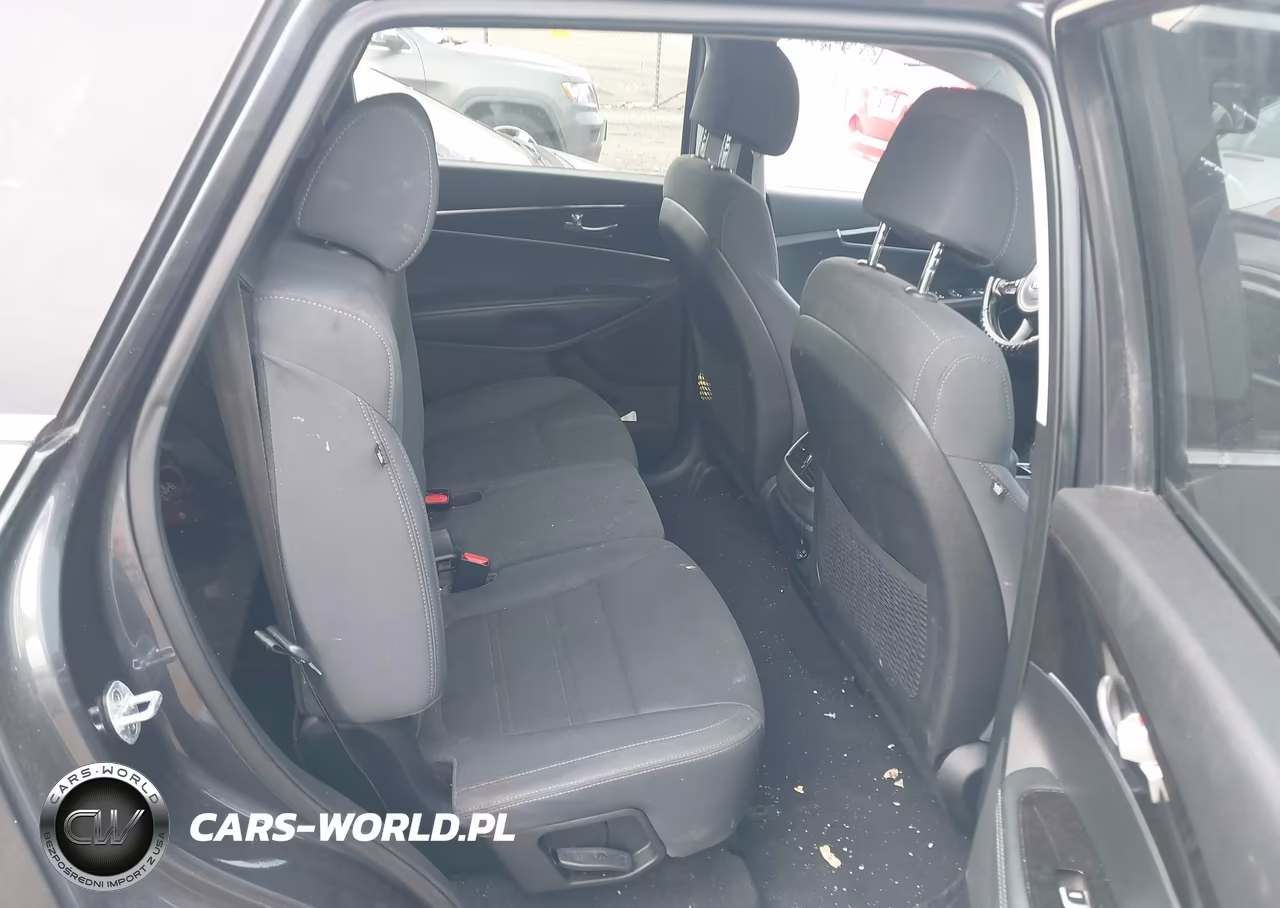 2017 Kia Sorento 2.4L Lx VIN:5XYPG4A30HG217161 - 8