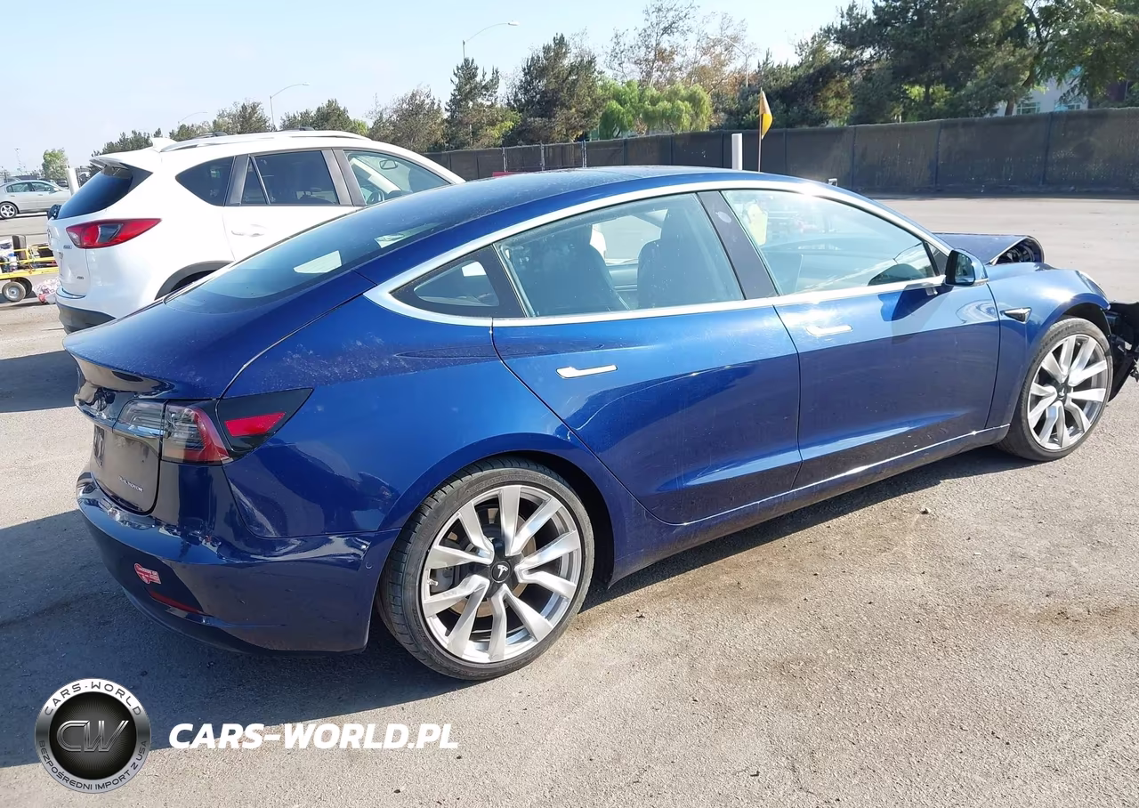 2018 Tesla Modelo 3 Long Range-Performance VIN:5YJ3E1EB4JF063748 - 4