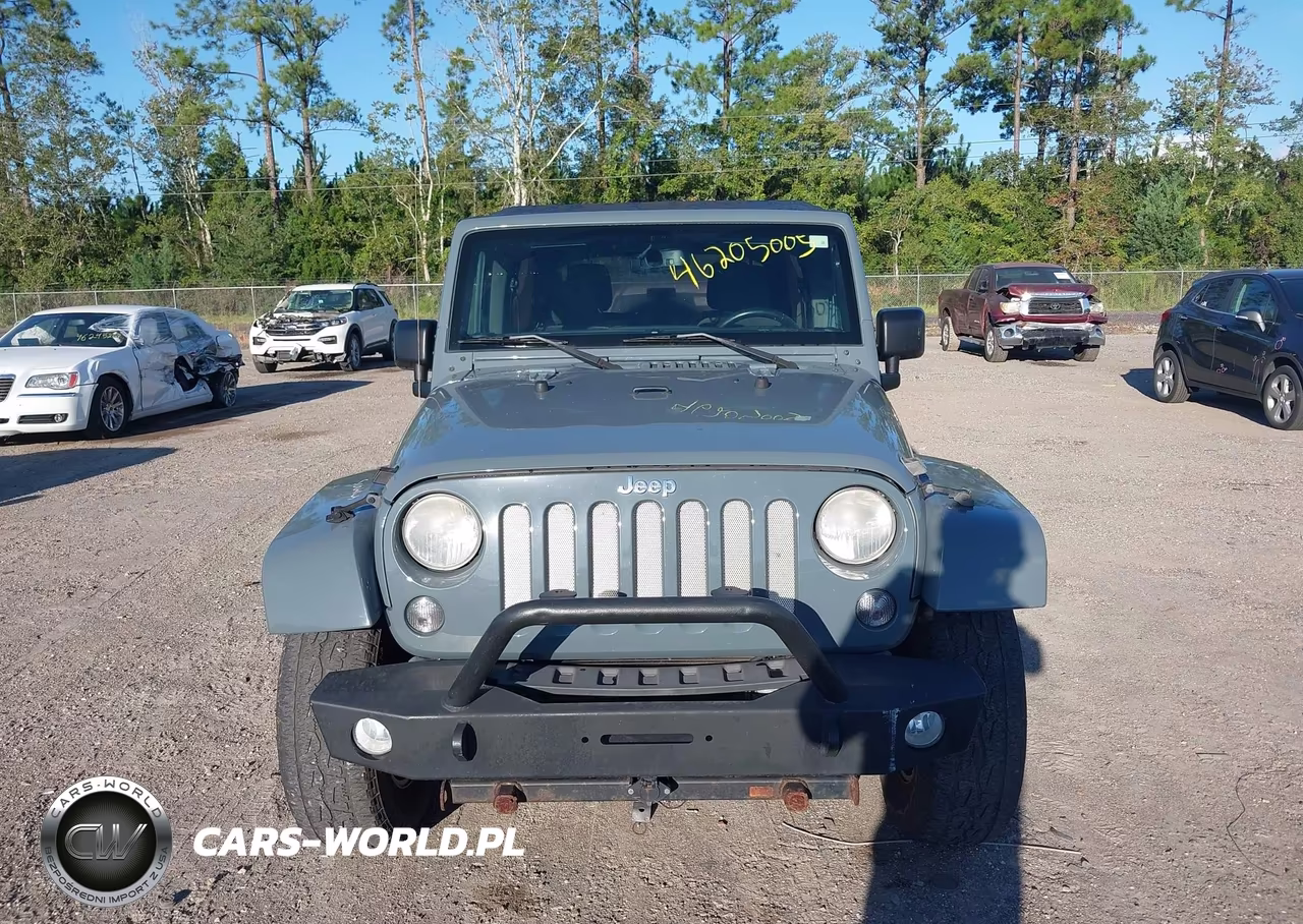 2015 Jeep Wrangler Unlimited Sahara VIN:1C4BJWEG8FL527144 - 12