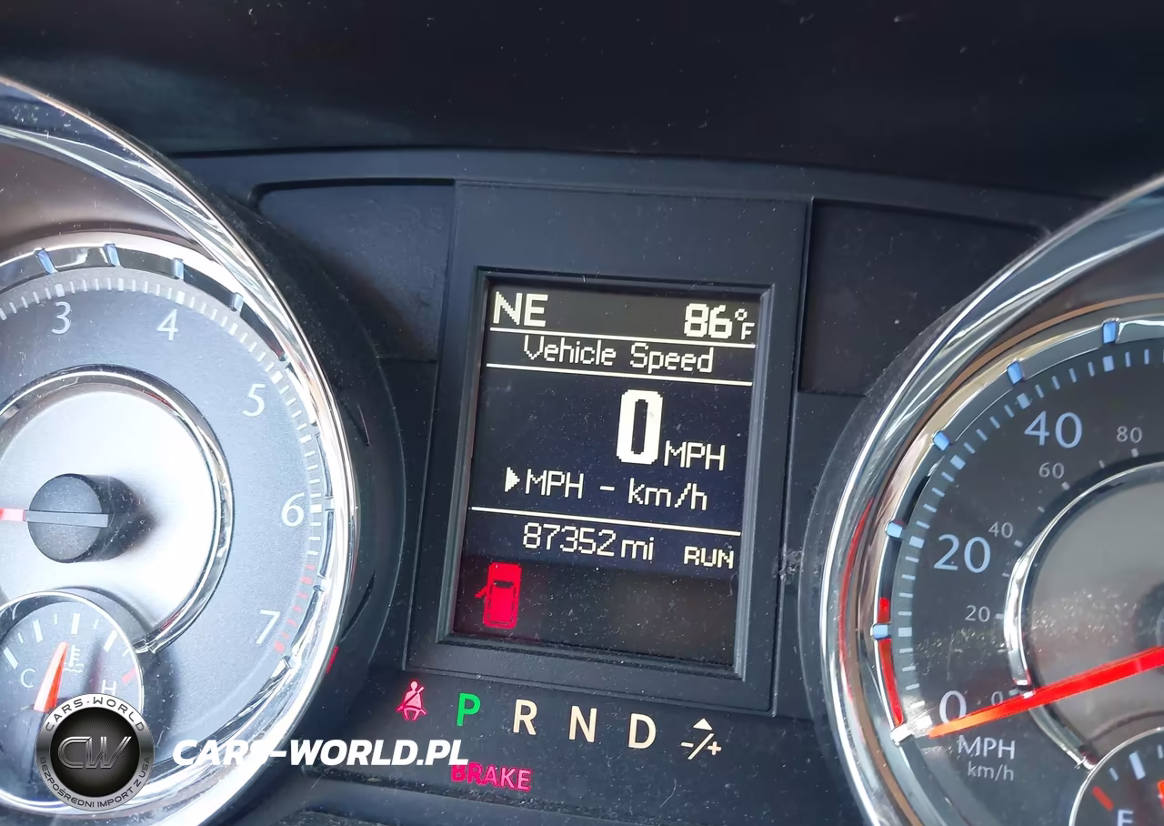 2016 Chrysler Town & Country Touring VIN:2C4RC1BG1GR229172 - 15