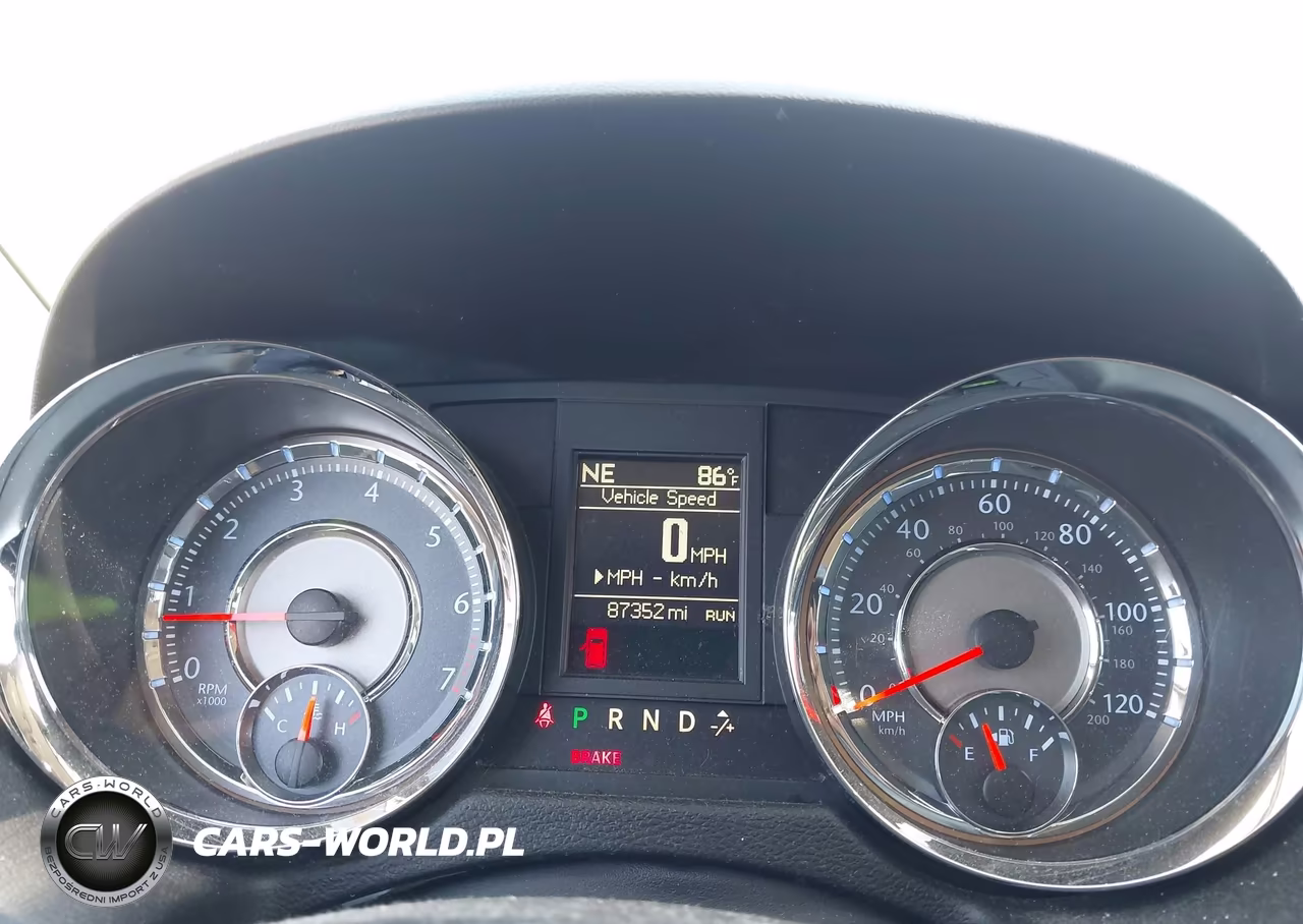 2016 Chrysler Town & Country Touring VIN:2C4RC1BG1GR229172 - 7