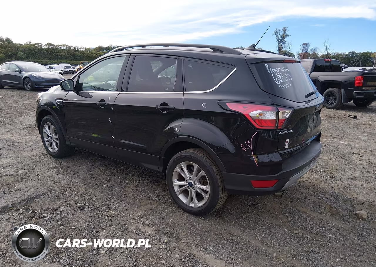 2018 Ford Escape Se VIN:1FMCU9GD6JUD33162 - 3