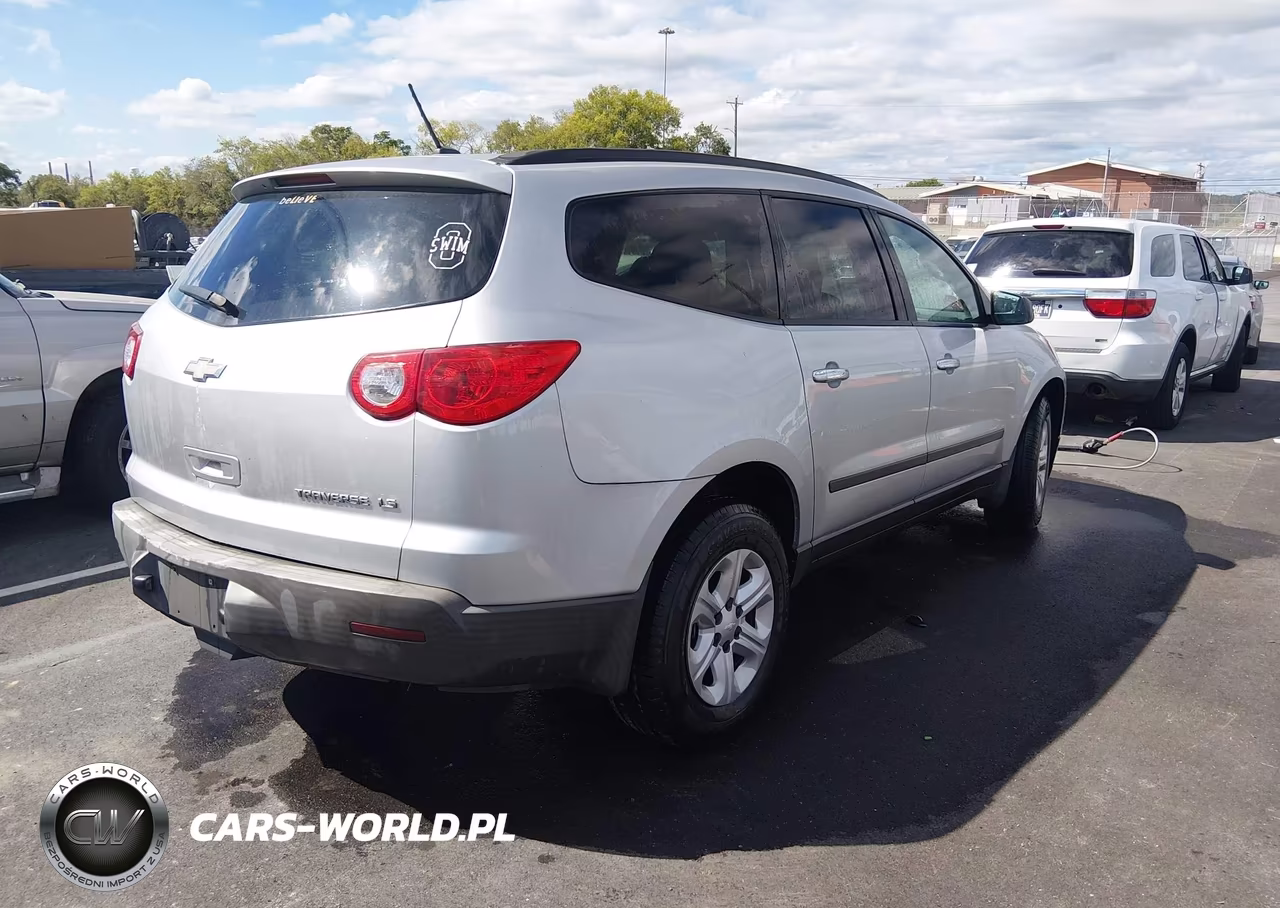 2012 Chevrolet Traverse Ls VIN:1GNKRFED4CJ266639 - 4