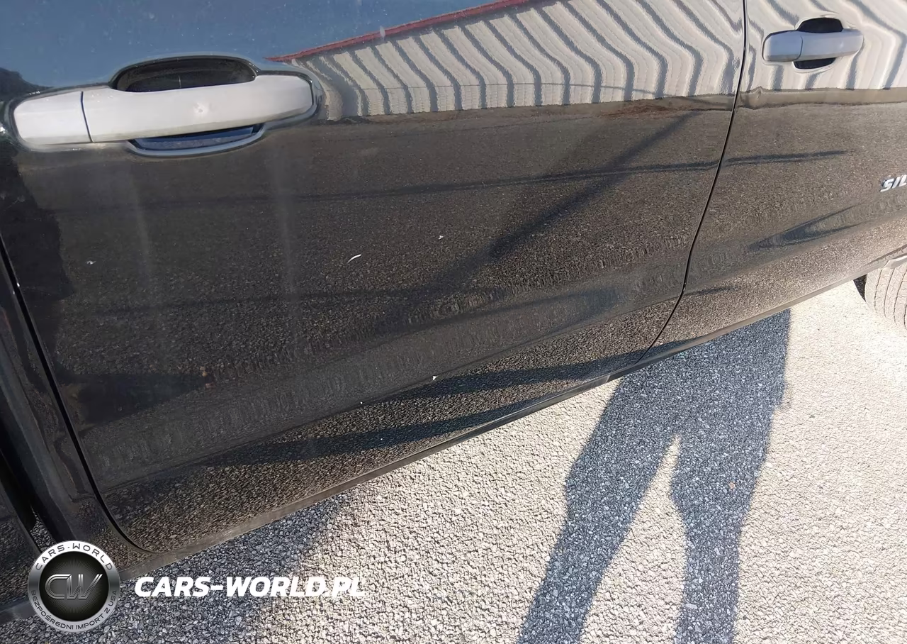 2018 Chevrolet Silverado 1500 Wt VIN:3GCUKNEH8JG467879 - 14