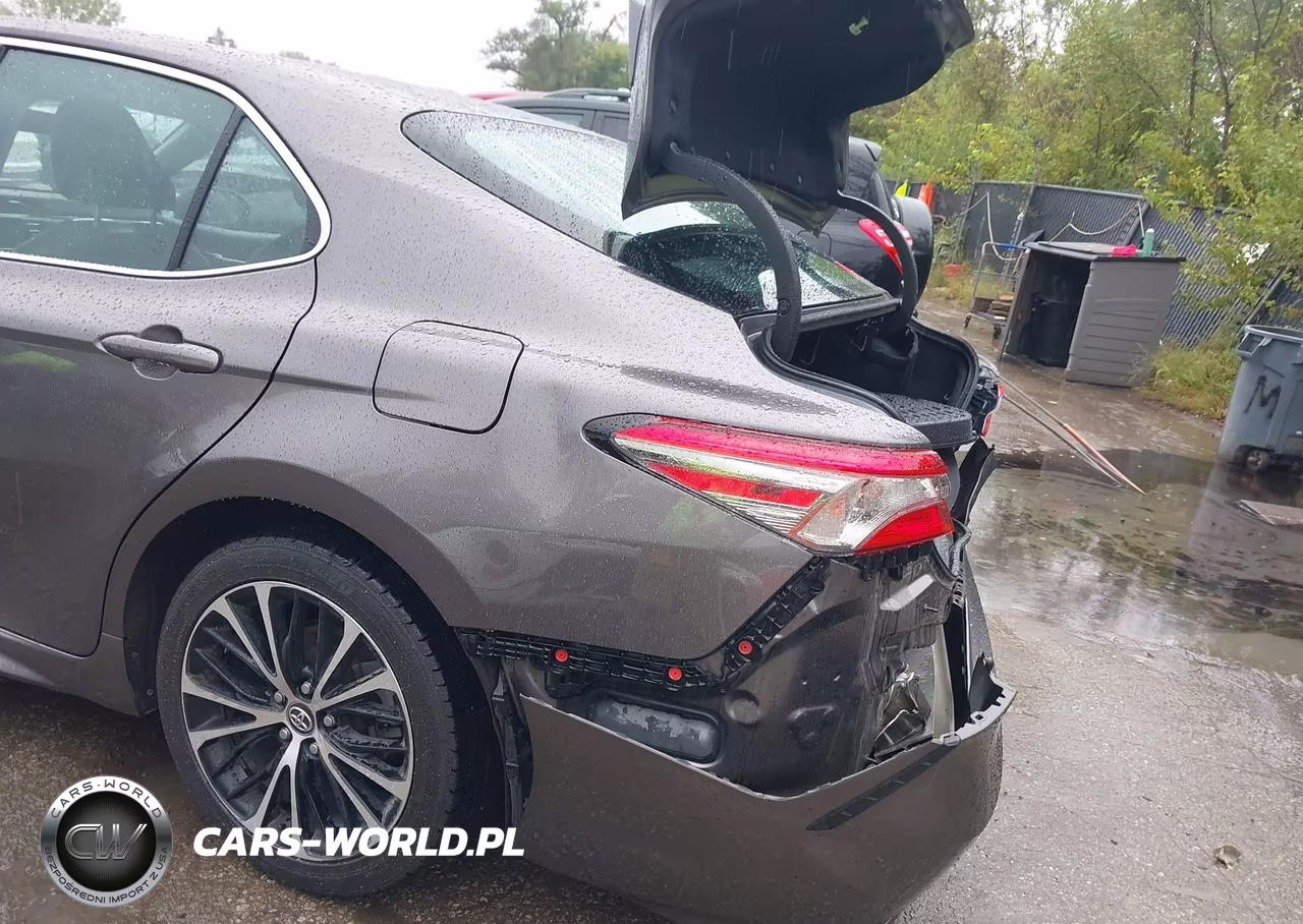 2018 Toyota Camry Se VIN:4T1B11HK4JU603900 - 6