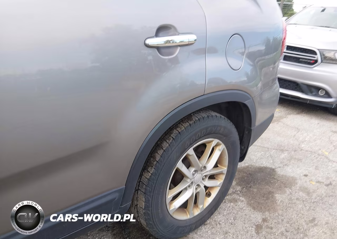 2014 Kia Sorento Lx VIN:5XYKT3A61EG522271 - 6