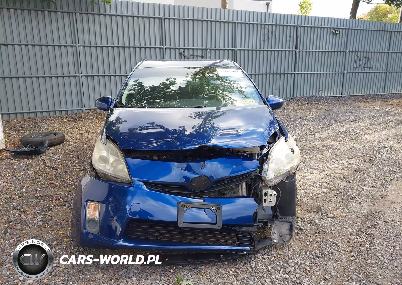2011 Toyota Prius Three VIN:JTDKN3DU2B0317760 - 12