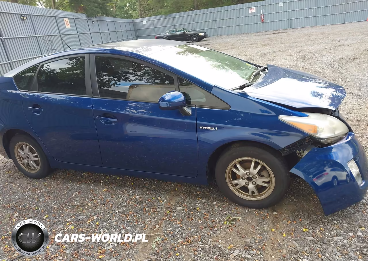 2011 Toyota Prius Three VIN:JTDKN3DU2B0317760 - 13
