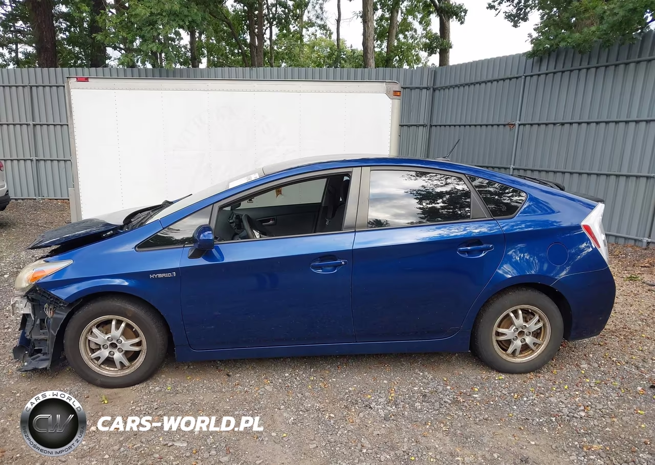2011 Toyota Prius Three VIN:JTDKN3DU2B0317760 - 14