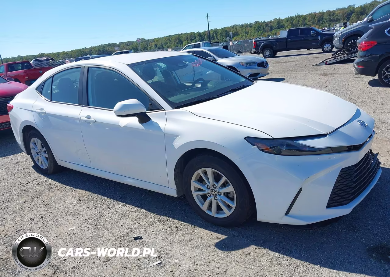 2025 Toyota Camry Le